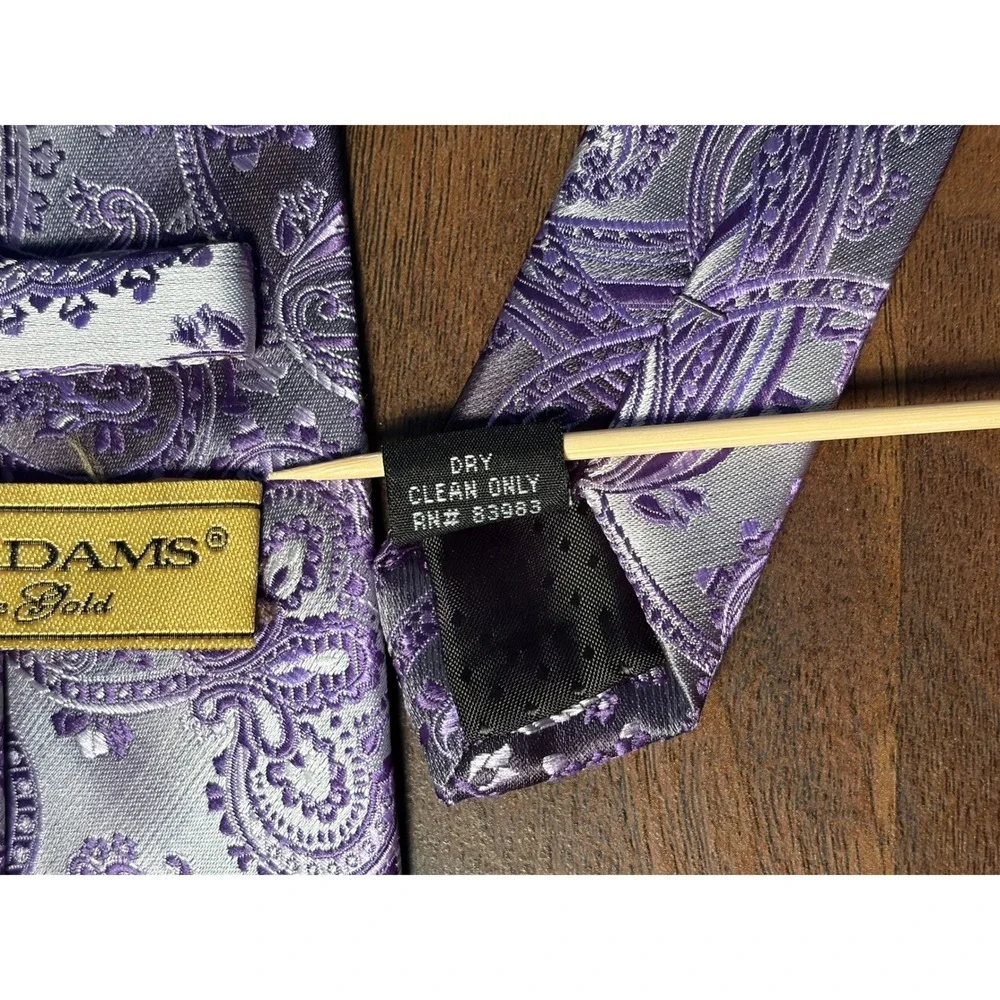 Stacy Adams Purple Paisley Signature Gold Necktie Mens OS Excellent